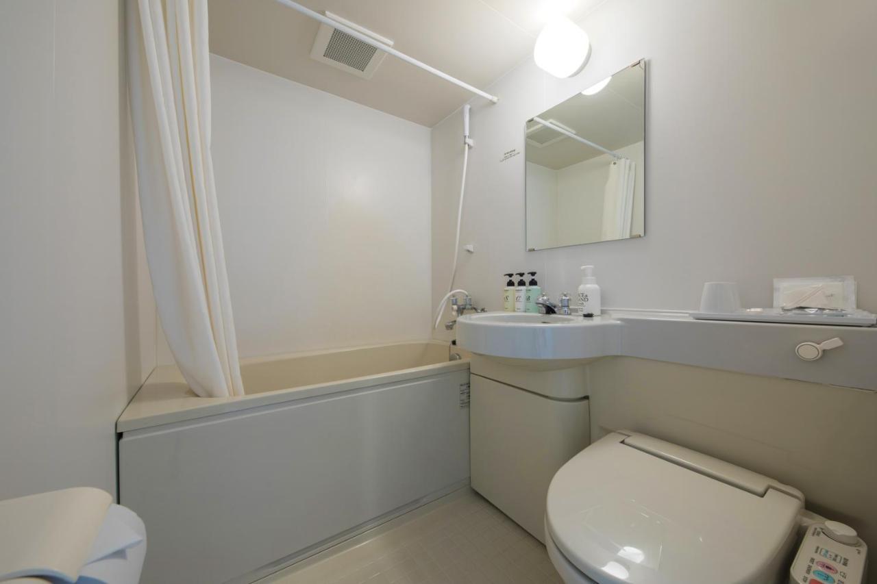 Smile Hotel Okinawa Наха Екстер'єр фото