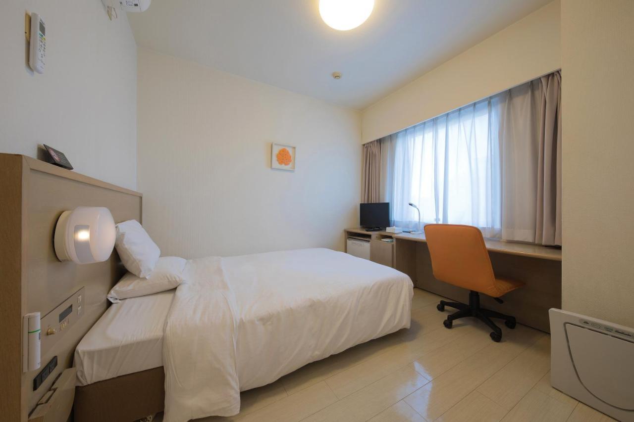 Smile Hotel Okinawa Наха Екстер'єр фото